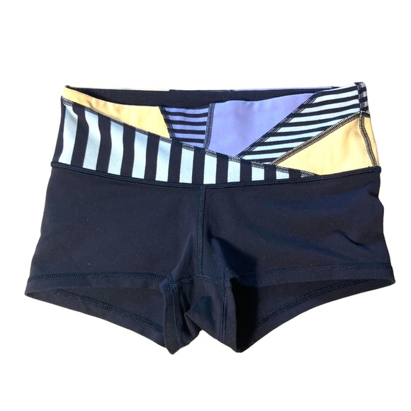 Lululemon Boogie Short Size 4 - Picture 8 of 9